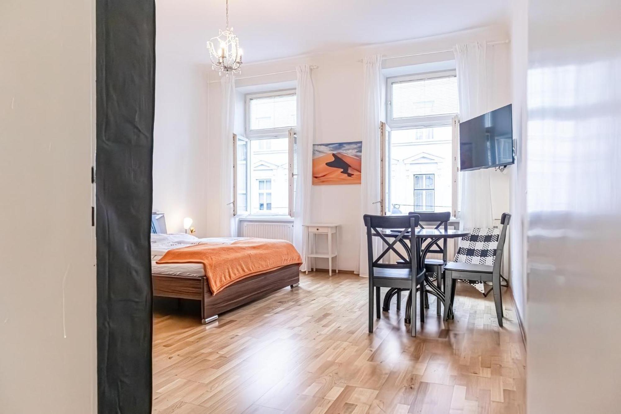Central Elegance 2 Bedroom Apt At Vienna'S Vibrant Center Zewnętrze zdjęcie